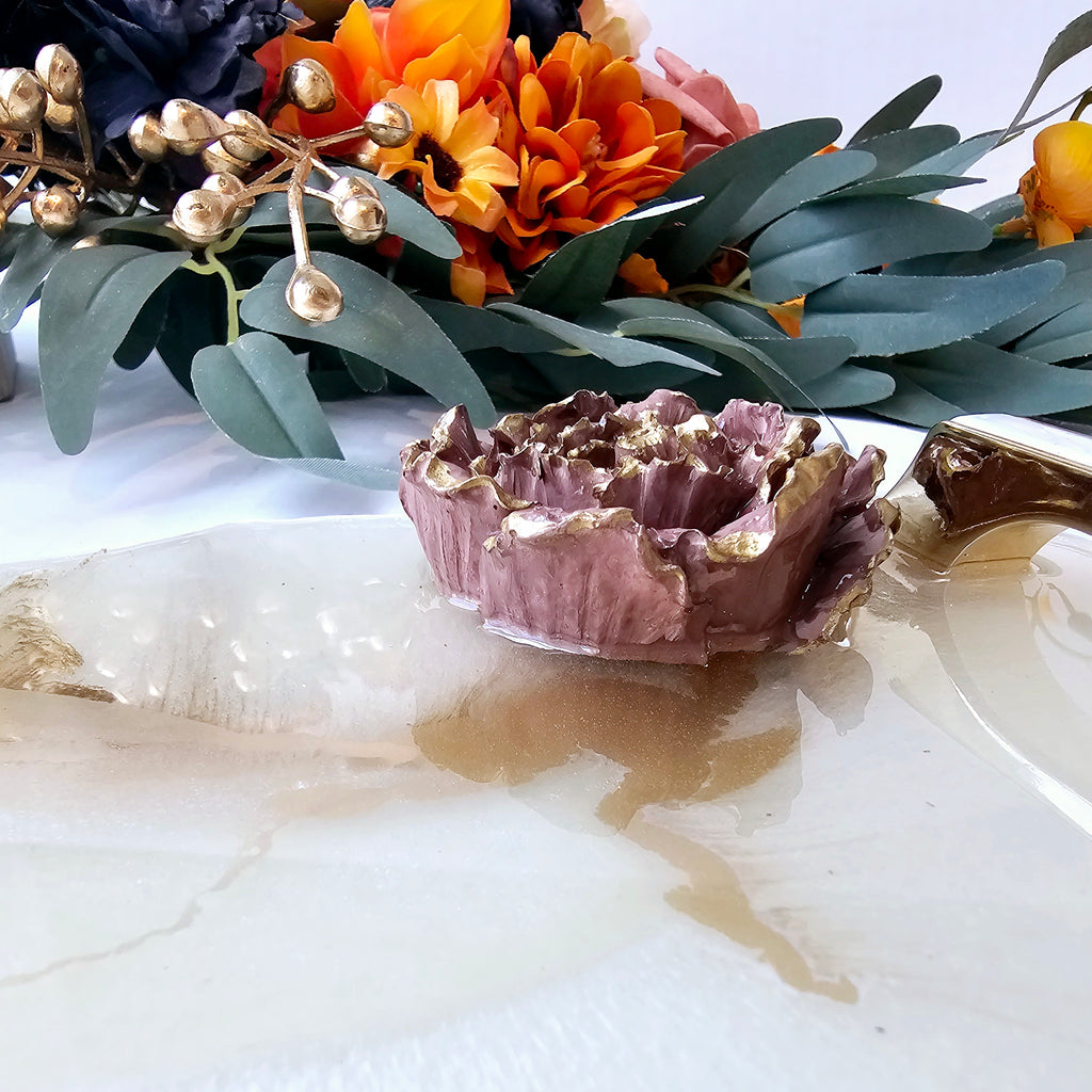 Pearl & Gold Resin Tray - Hummingbird with Peony