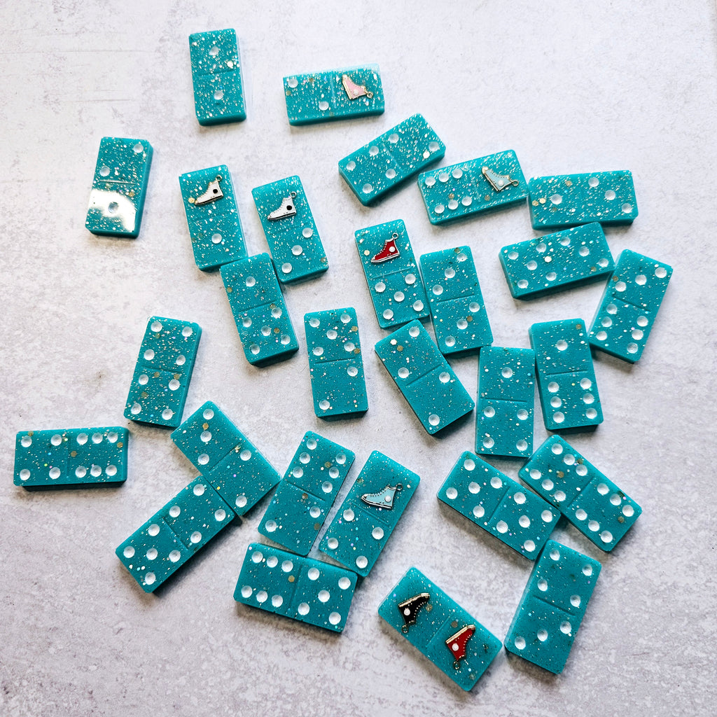 Domino Set - Glitter Ball All Star Chuck Party