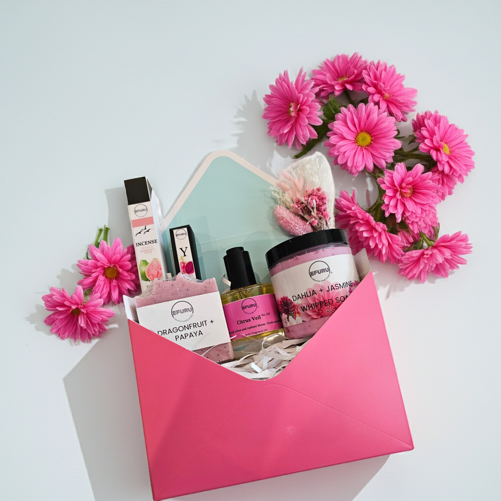 💖 Pink Accents - Valentine's Gift Set