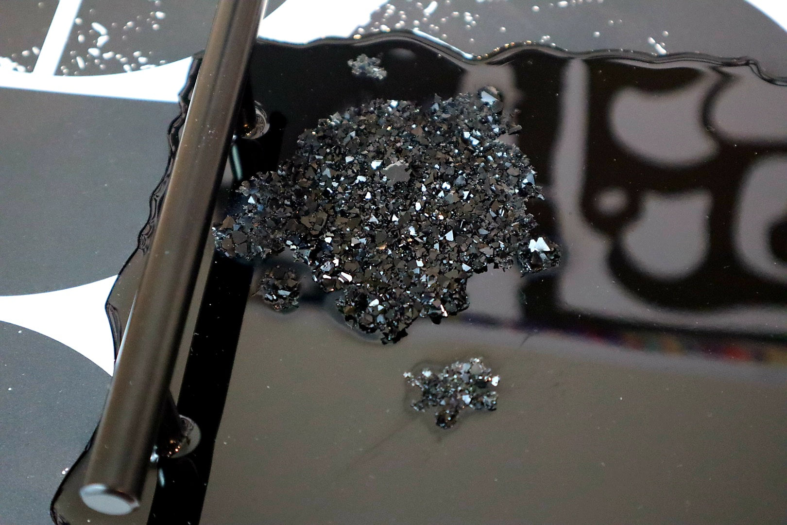 Noir Glow - Resin Tray