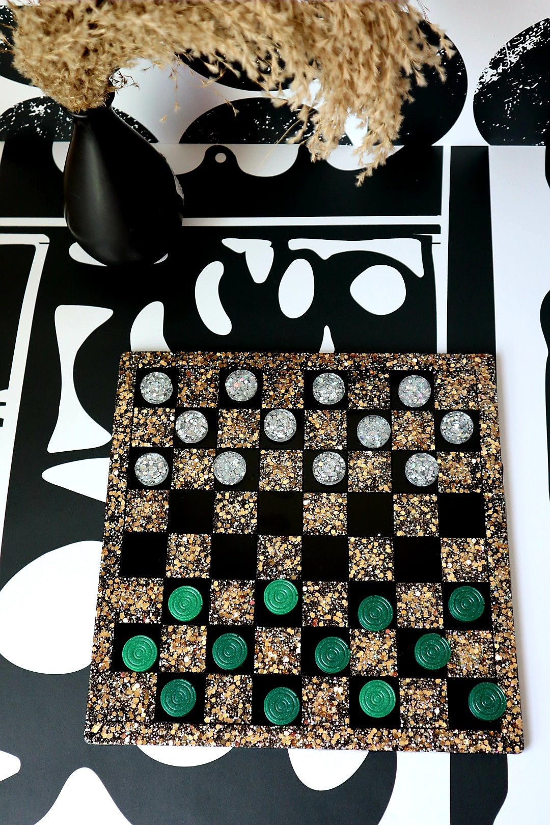 Checkers Set - Black/Gold Glitter
