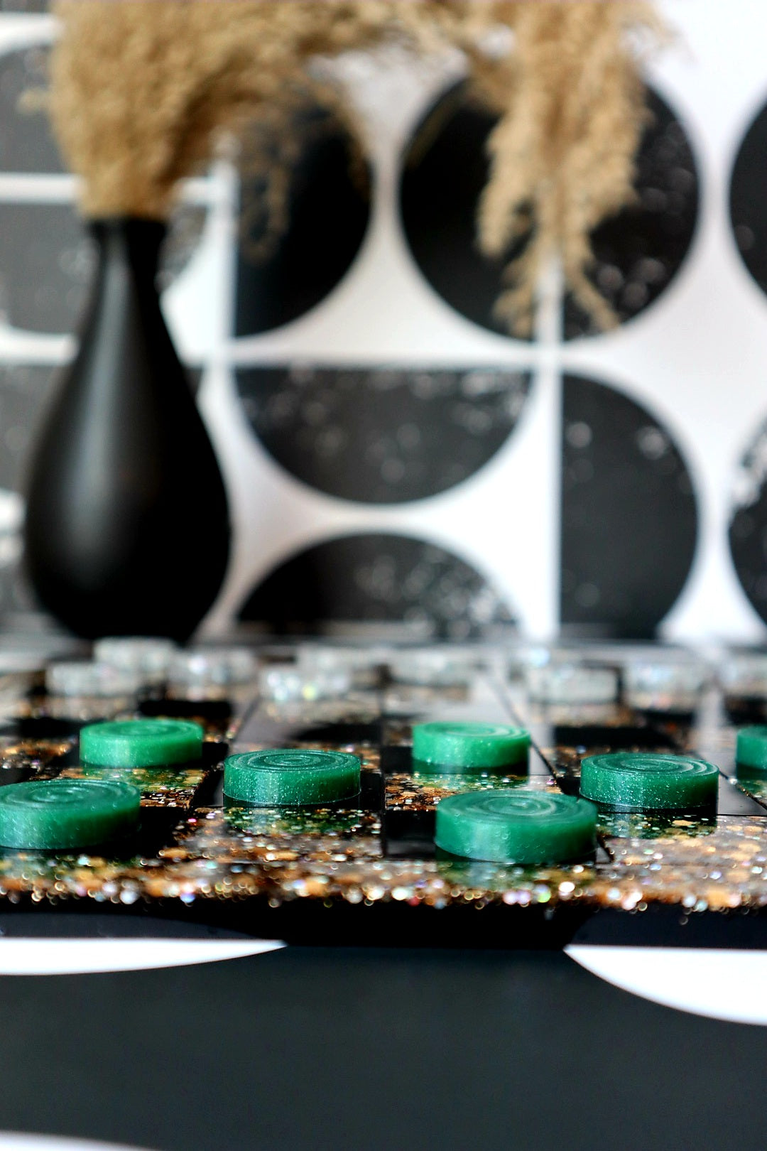 Checkers Set - Black/Gold Glitter